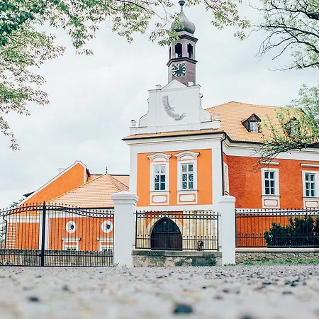 Venkovský dům Savoia Castle Škvorec