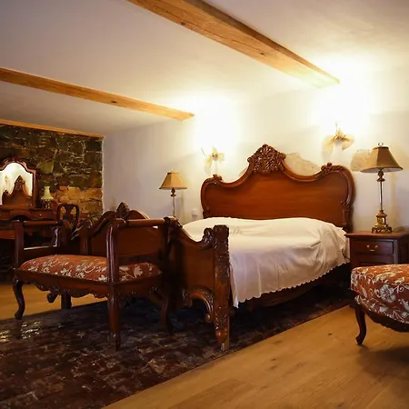 Savoia Castle * Škvorec